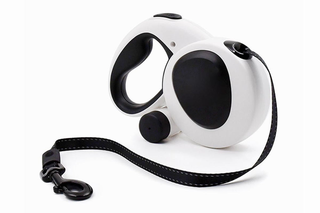 5m Auto Retractable Dog Leash with LED Light Pet Walking Lead for Small Medium Large Dogs - M