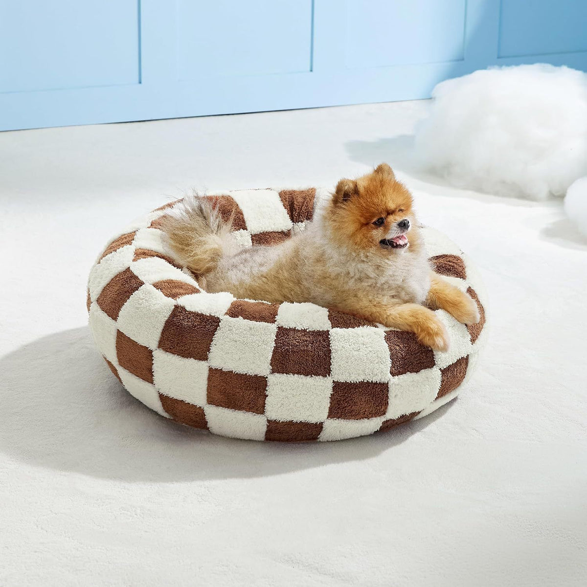 Coffee Plaid Plush Donut Pet Bed – Round Dog & Cat Bed with Raised Rim, Cozy Calming Cushion, Washable, 40cm